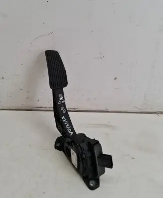 Chrysler Town & Country V Accelerator throttle pedal 05281225AA 933172-00
