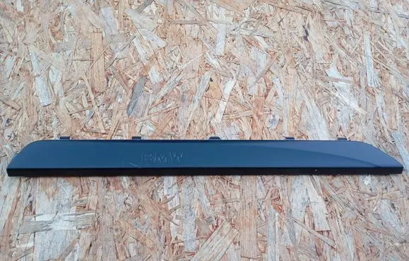 BMW 1 E81 E87 Side skirt front trim 51777117634 7117634