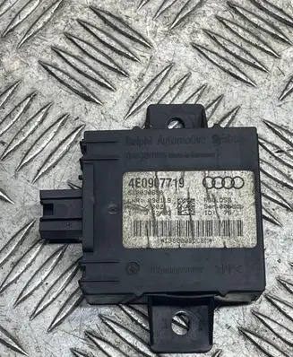 Audi A8 S8 D3 4E Alarm control unit/module 510030690 4E0907719
