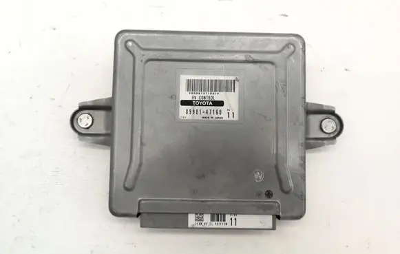 Toyota Prius (XW20) Engine control unit/module 8998147160