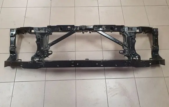 Land Rover Discovery 3 - LR3 Radiator support slam panel