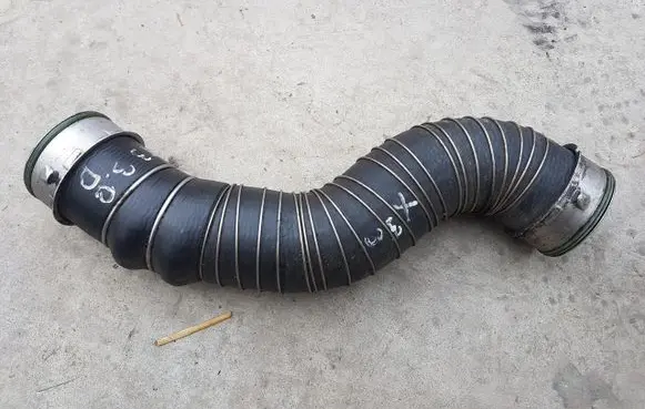 BMW X3 E83 Intercooler hose/pipe