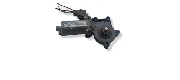 Volvo S60 Front door window regulator motor 0130821760