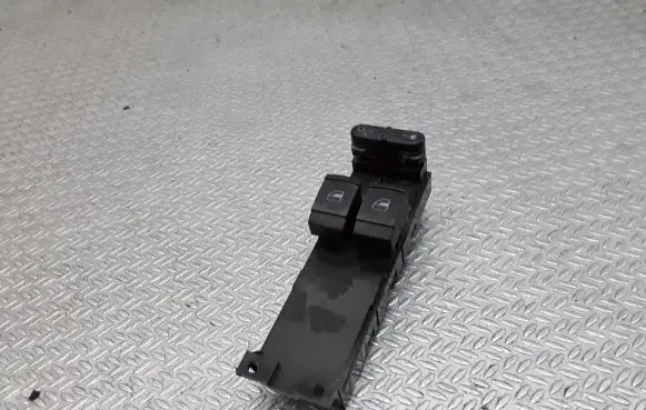 Volkswagen PASSAT B5.5 Electric window control switch 1J3959857B