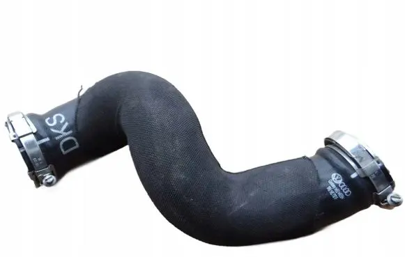 Audi Q5 SQ5 Intercooler hose/pipe 8R0145737F