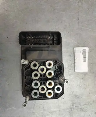 Volvo XC60 ABS Pump 32214804
