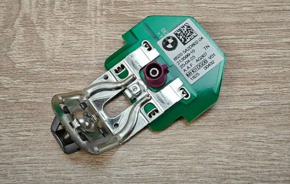 BMW X6 G06 Aerial GPS antenna 5A2D602