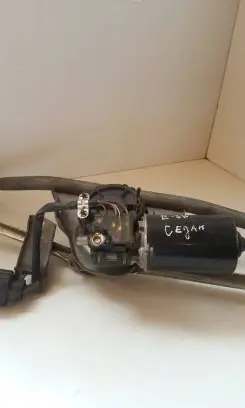BMW 3 E36 Wiper motor 0390241417