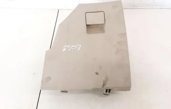 Opel Insignia A Glove box 13275637 L1100289