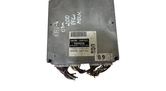 Toyota RAV 4 (XA20) Engine control unit/module 8966142780 1758005192
