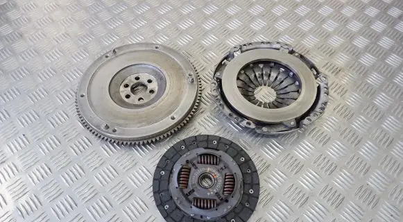 Toyota Aygo AB10 Clutch set kit 312100H030 312500H030 134510Q011