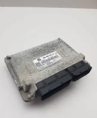 Volkswagen Golf VI Engine control unit/module 06A906033JK 06A906033H 5WP407640