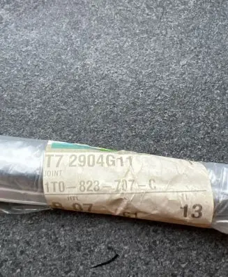Volkswagen Touran I Engine compartment rubber 1T0823707C 72904G11