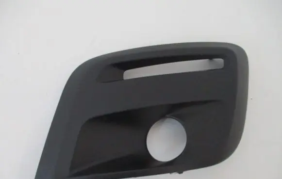 Peugeot Partner Front fog light trim/grill 9810965977