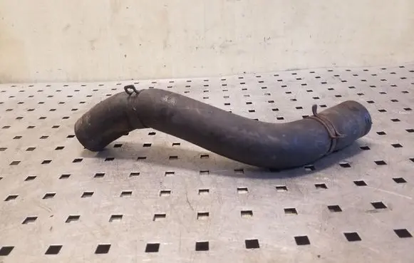 Chevrolet Captiva Engine coolant pipe/hose