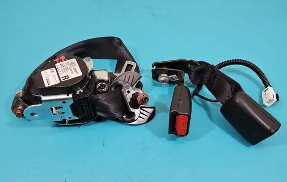 Hyundai i20 (GB IB) Rear seatbelt 89820-C8200 IMPRK1504699