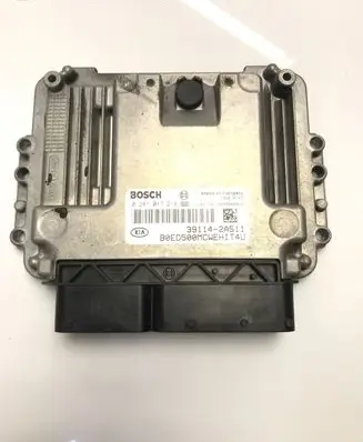 KIA Ceed Engine control unit/module 391142A511 0281017218 1039S46910