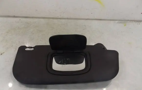 Alfa Romeo 147 Sun visor