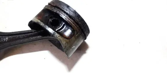 Opel Omega B1 Piston with connecting rod