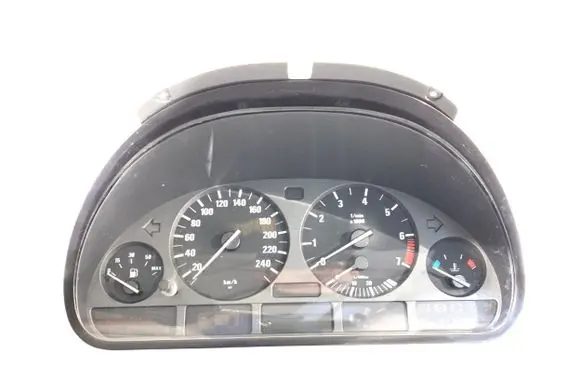 BMW 5 E39 Speedometer (instrument cluster) 8381195
