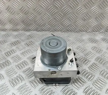 Toyota Yaris Cross ABS Pump 445400D580