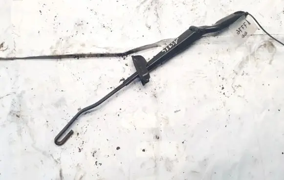 Volkswagen PASSAT B3 Front wiper blade arm