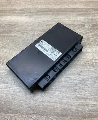 BMW 5 E60 E61 Comfort/convenience module 9133144 239943