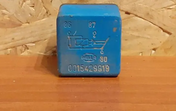 Mercedes-Benz S W140 Other relay 4RA004122 0015429919