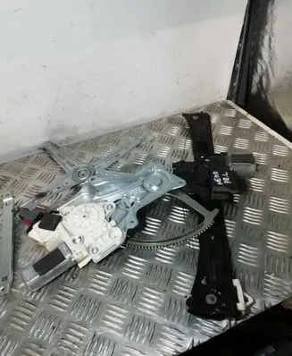 Citroen Nemo Front door window regulator with motor 9178987 106045103