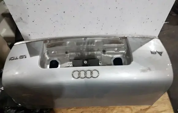Audi A6 S6 C5 4B Tailgate/trunk/boot lid