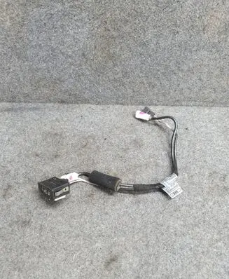 BMW 3 E90 E91 USB socket connector 9129651