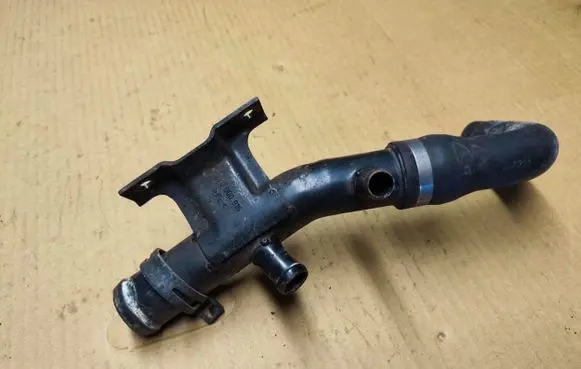 Jeep Grand Cherokee (WJ) Engine coolant pipe/hose 738000916