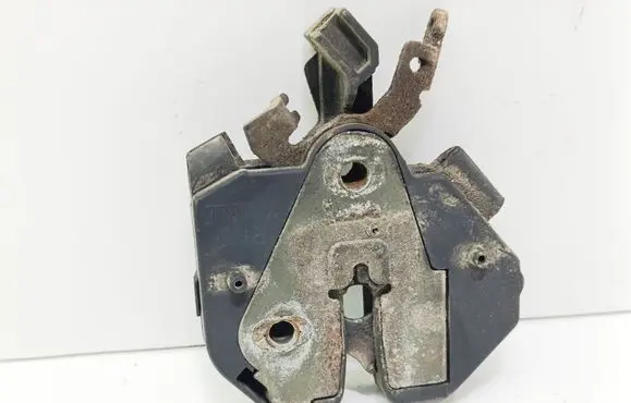 Engine bonnet/hood lock/catch