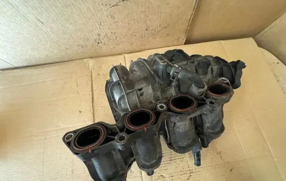 Hyundai i20 (PB PBT) Intake manifold 2838003020