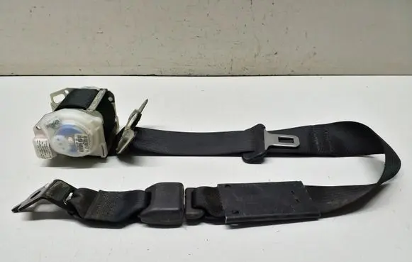 Dodge Durango Third row seat belt 5ME44DX9AB P5ME44DX9AB