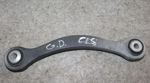 Mercedes-Benz CLS C219 Rear control arm 2303521805