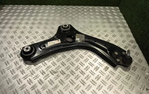 Renault Arkana Front lower control arm/wishbone 545003437R 919HHB