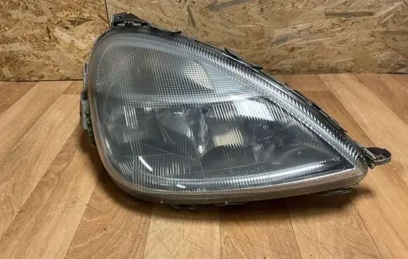 Mercedes-Benz A W168 Headlight/headlamp A1688200261 0301152202