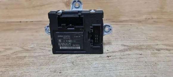 Volvo XC70 Door control unit/module 31343028AC