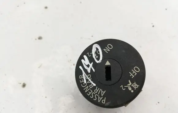 BMW 3 E90 E91 Passenger airbag on/off switch 919688604