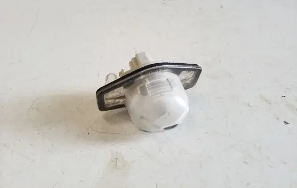 Honda CR-V Number plate light TOP8010