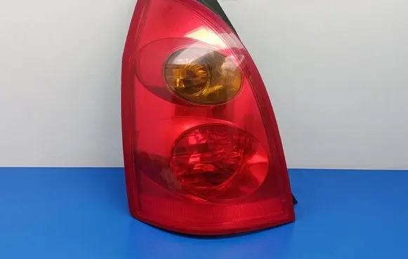 Nissan Primera Rear/tail lights