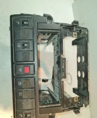 Audi A4 S4 B5 8D Climate control unit 8D0857007 4D0820541 8D0820547