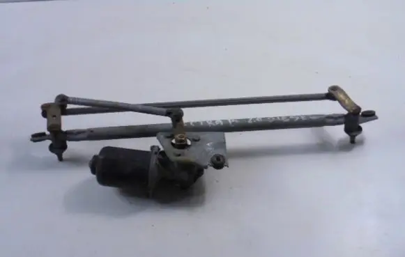 Opel Vectra B Front wiper linkage 