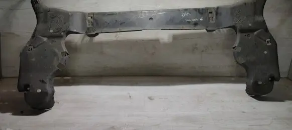 Rear underbody cover/under tray