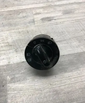 Volkswagen PASSAT B6 Light switch 1K0941431BD