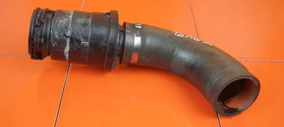 Renault Trafic III (X82) other engine part 1065337S03 R9M413 KROCIEC