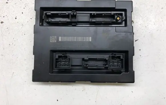 Audi A4 S4 B8 8K Comfort/convenience module 8K0907064CC 5DK00991833