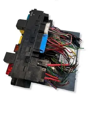 Mercedes-Benz C W203 Fuse box set 0025459301 5DK00797320
