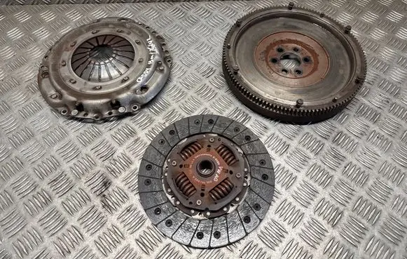 Volkswagen Caddy Clutch set kit 03L141032A 03L01061201
